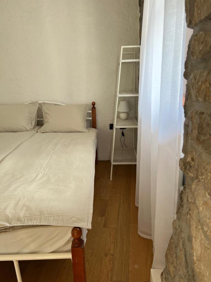 Guesthouse 45 Dutovlje Экстерьер фото